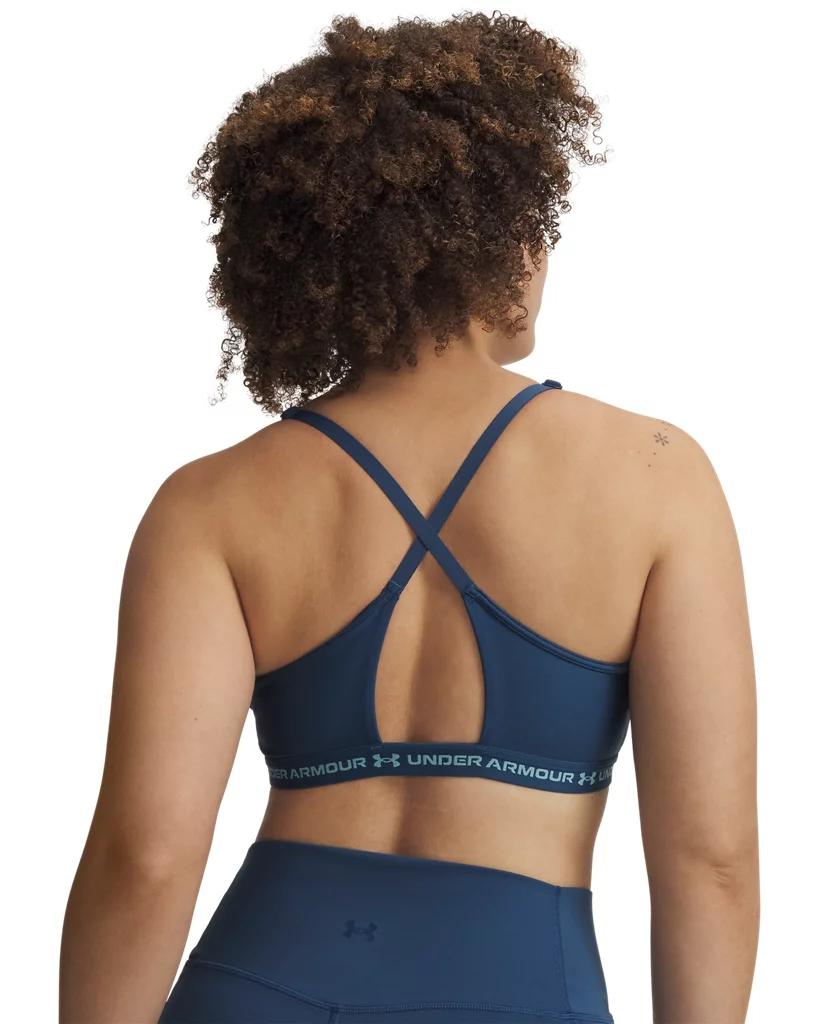 UA Crossback Low Product Image