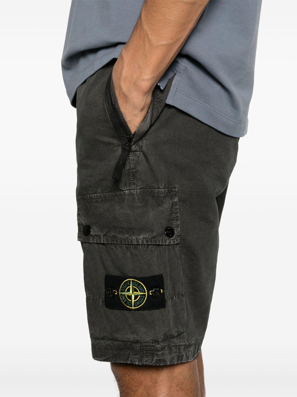 Compass-badge shorts  Product Image
