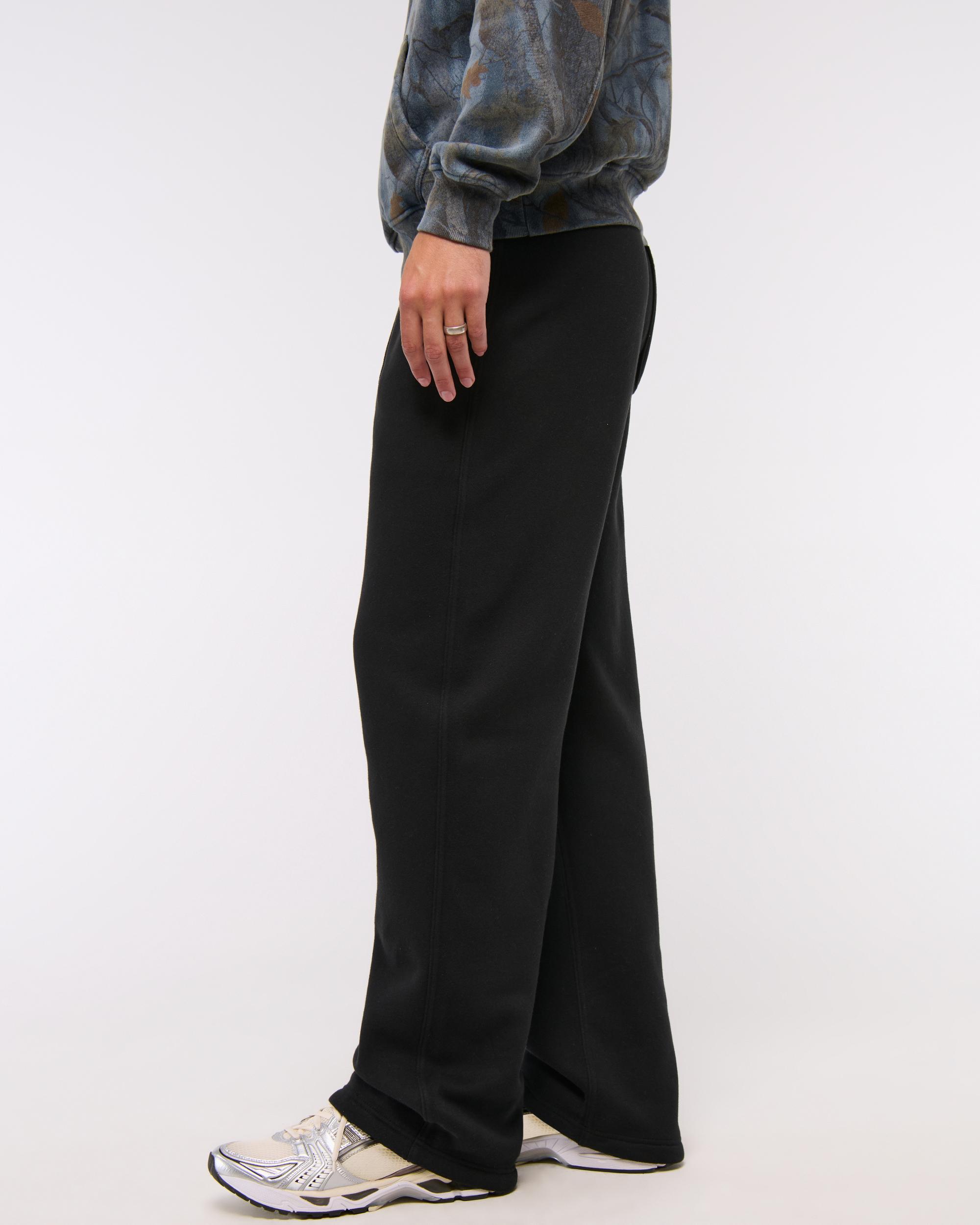 Essential Baggy Open-Hem Sweatpant Product Image