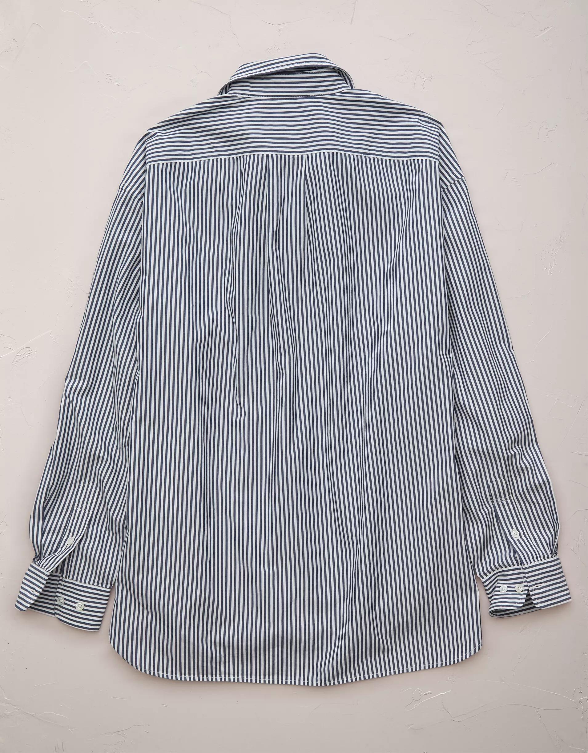 AE77 Premium Poplin Button-Up Shirt Product Image