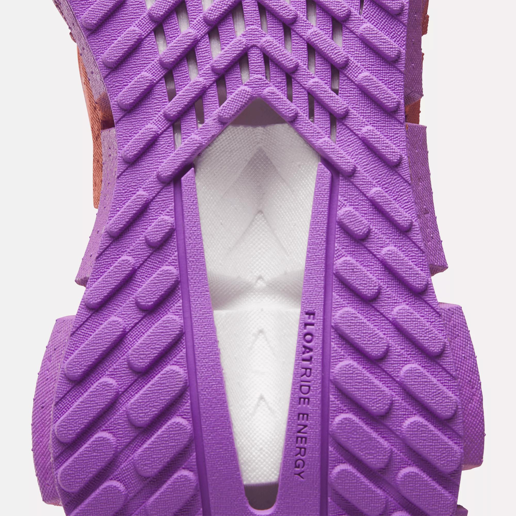 Reebok Womens Floatzig 1 Running Shoes Product Image