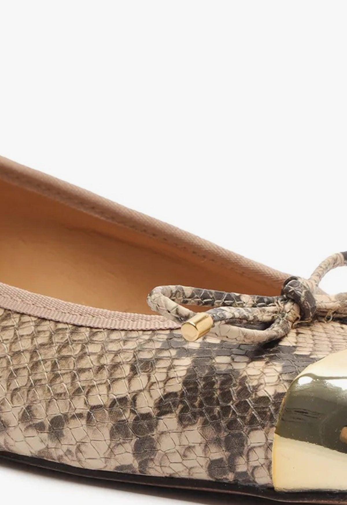 Sae Leather Flat Female Product Image