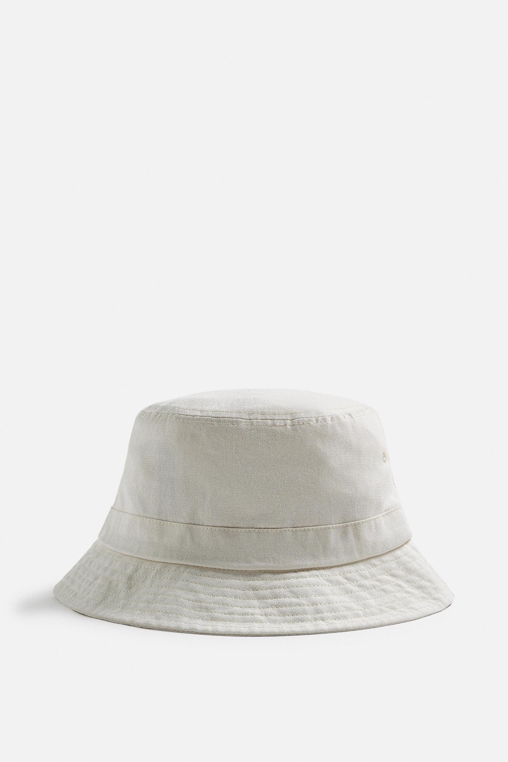 COTTON BUCKET HAT Product Image