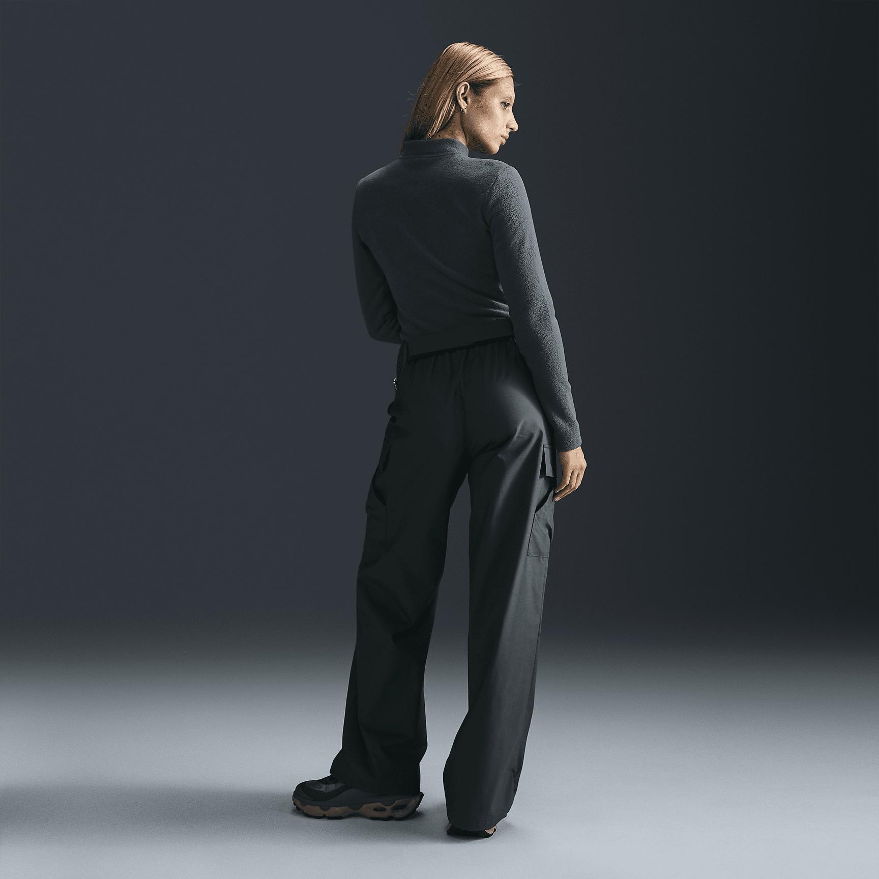 Nike Sportswear Phoenix Plush Women's Slim Long-Sleeve Cozy Fleece 1/2-Zip Top Product Image