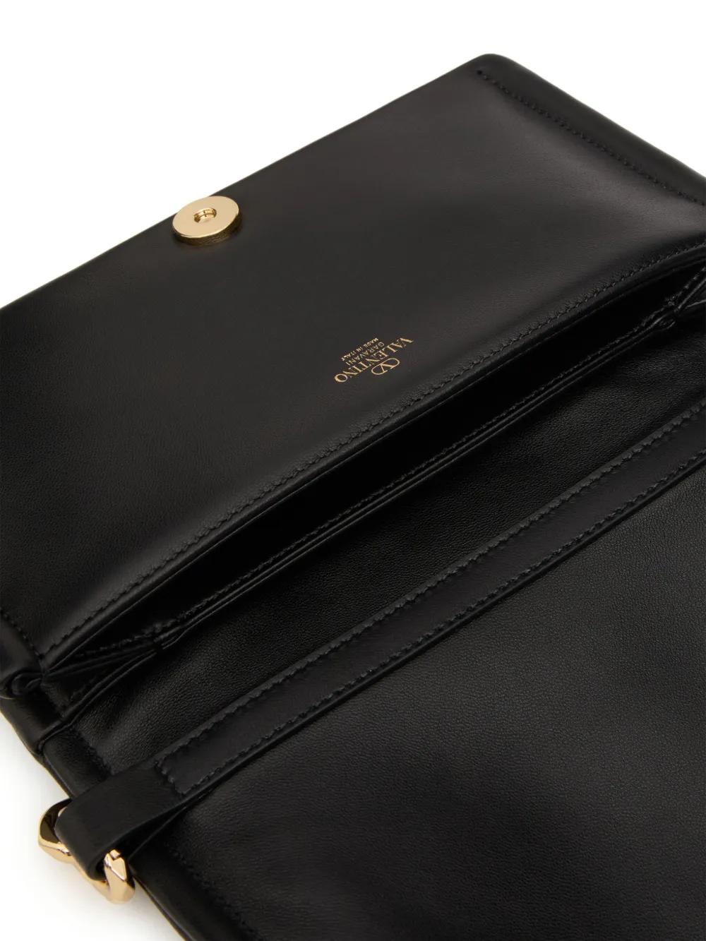 VLogo chain shoulder bag Product Image