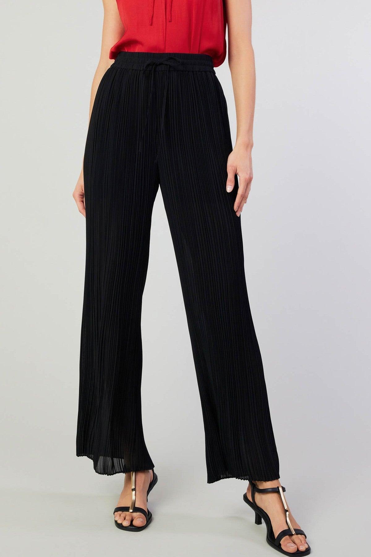 FINAL SALE Current Air| Plisse Wide Leg Pant | Black Product Image