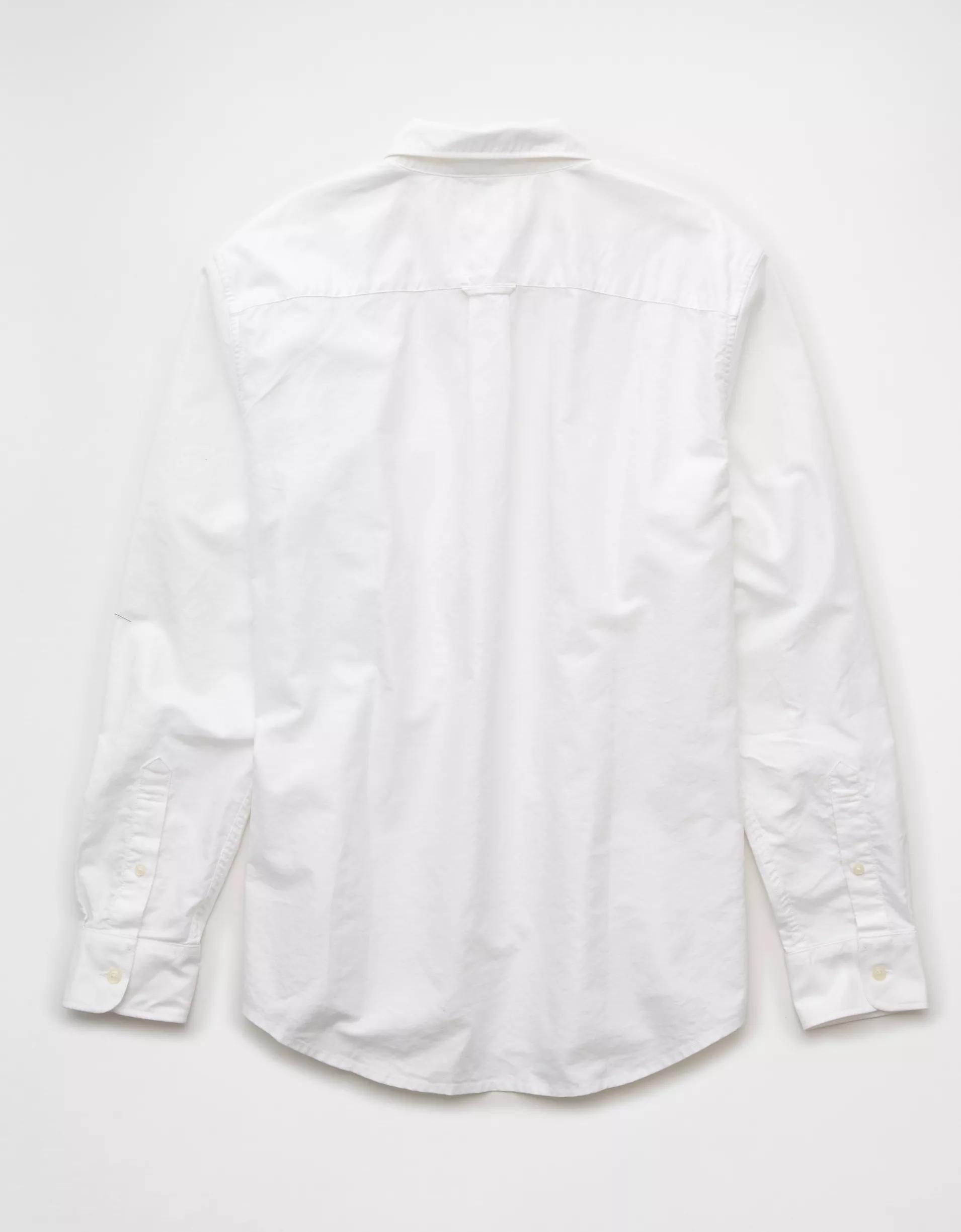 AE Everyday Classic Fit Oxford Button-Up Shirt Product Image