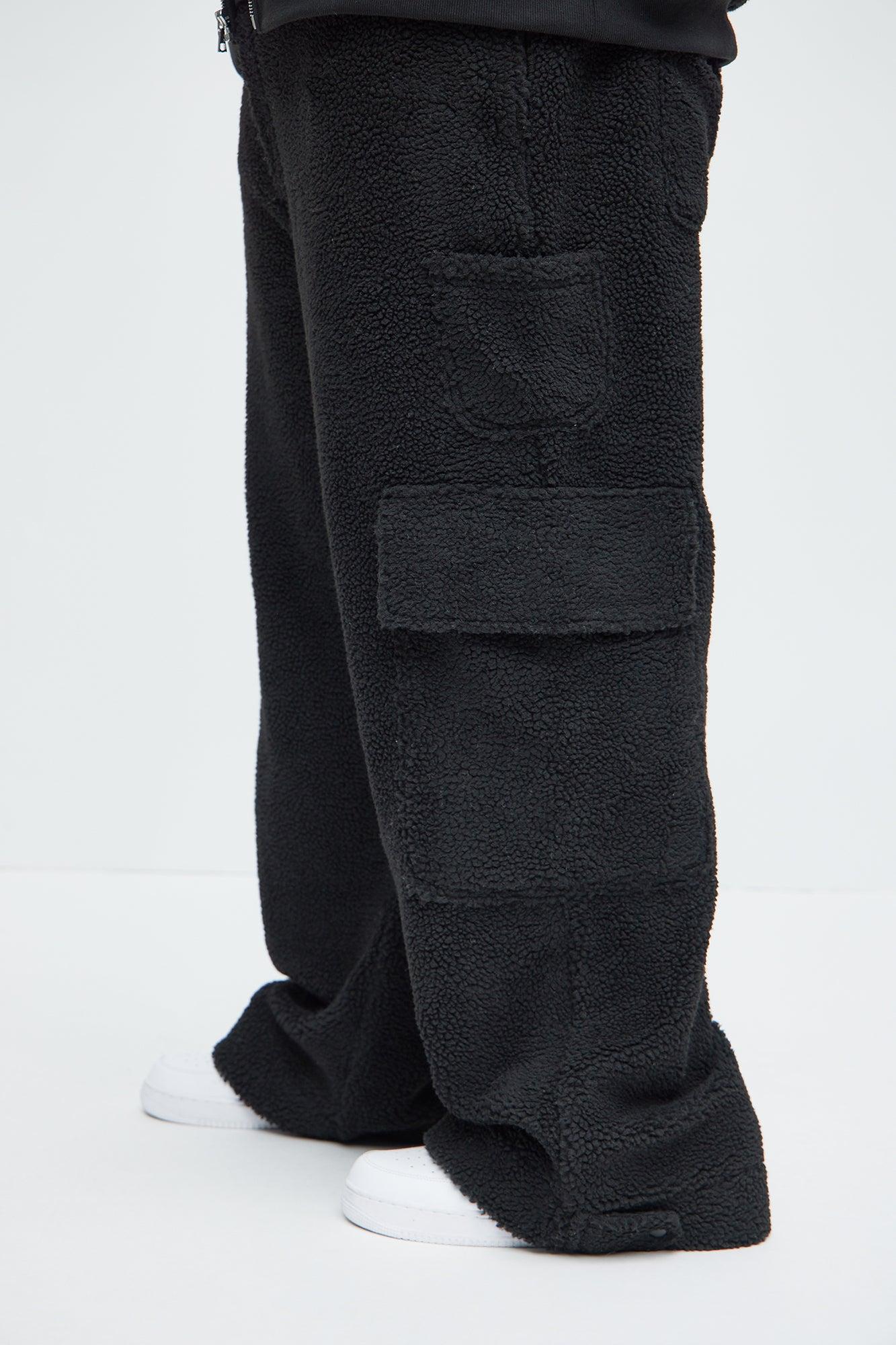 Axel Polar Fleece Baggy Cargo Pants - Black Product Image