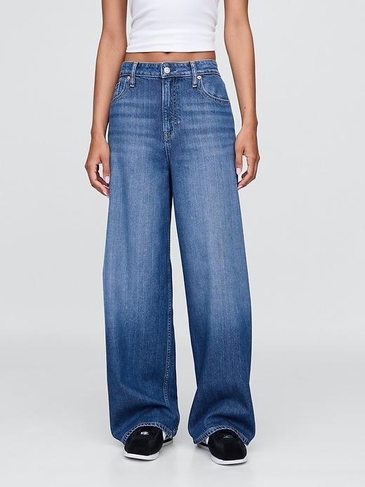 Curvy Mid Rise UltraSoft Baggy Jeans Product Image