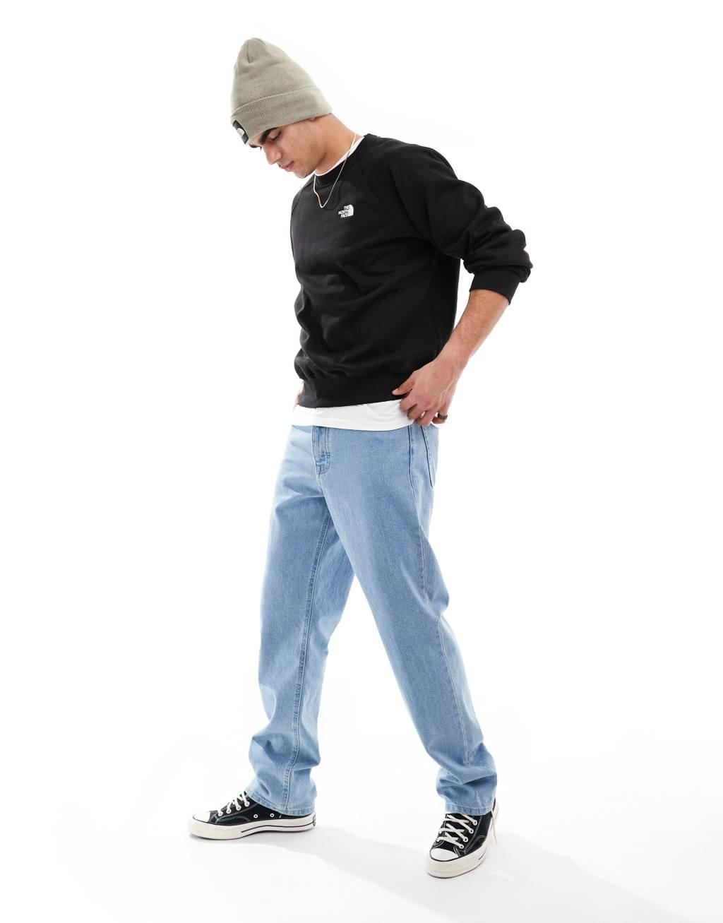 The North Face Evolution crew neck sweatshirt in black Product Image