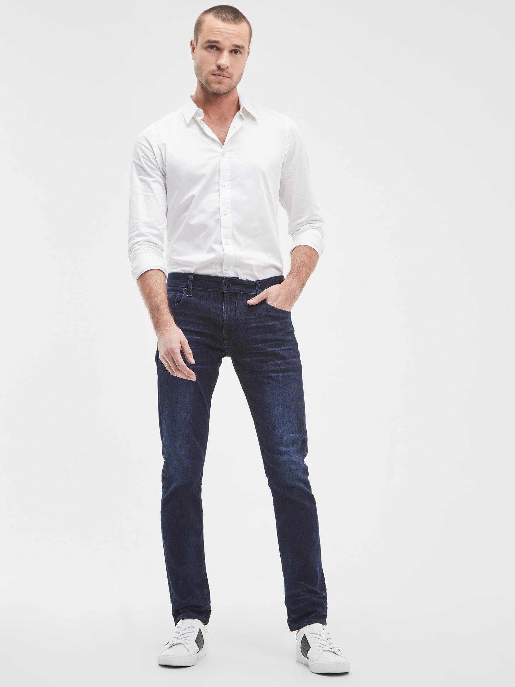 Men's Tapered Jeans Product Image