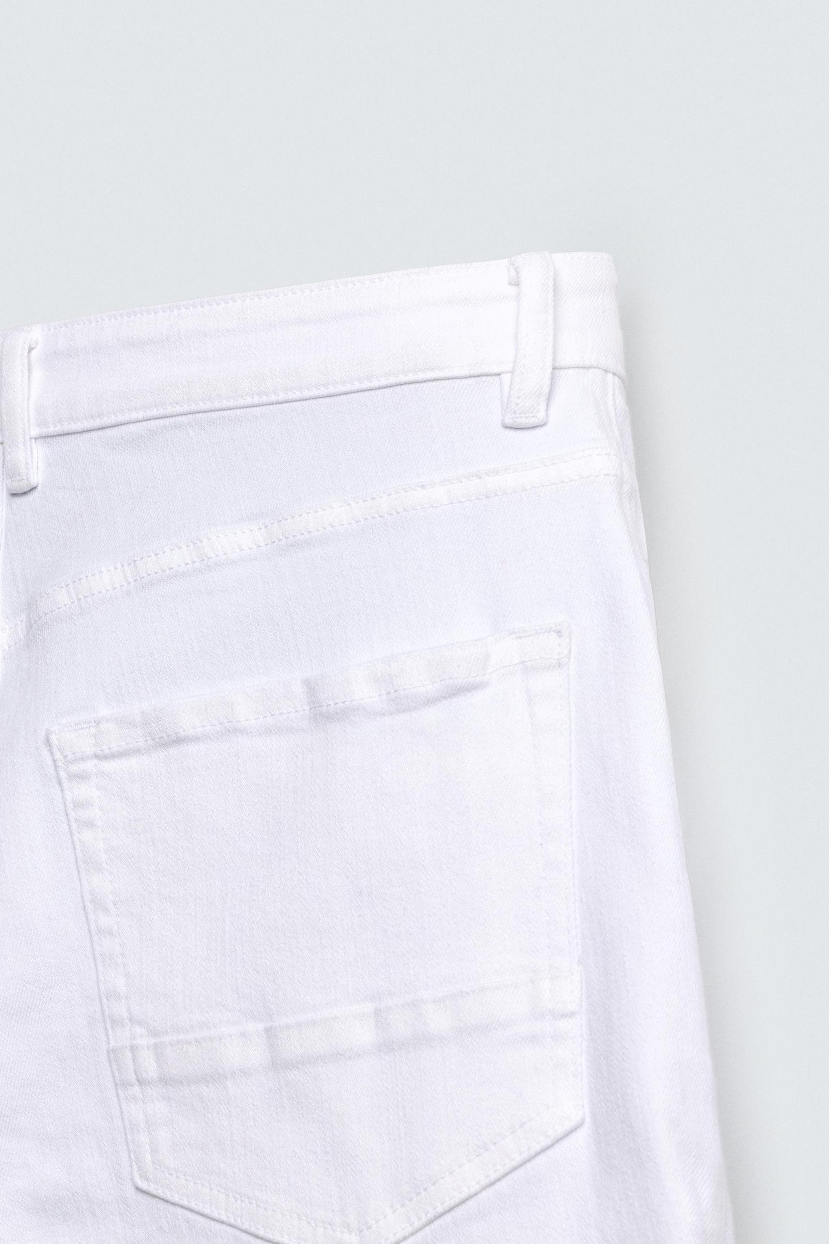 RIPPED SKINNY FIT JEANS Product Image