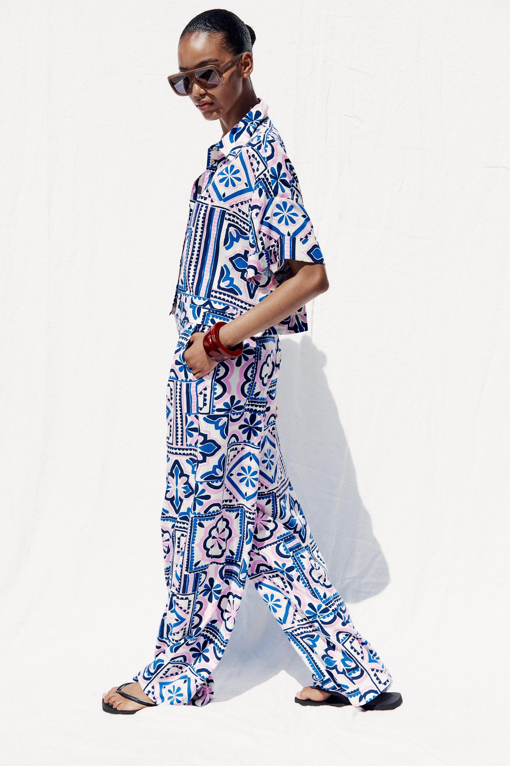 PRINTED PALAZZO PANTS Product Image