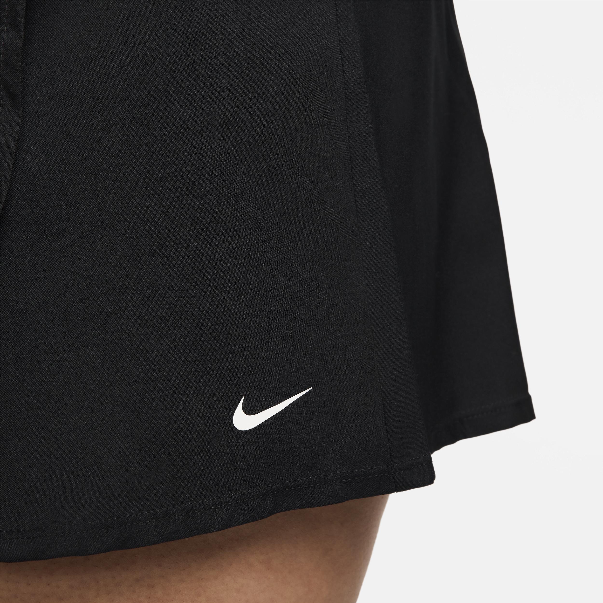 Nike Women's Solid Element Board Skirt (Plus Size) Product Image