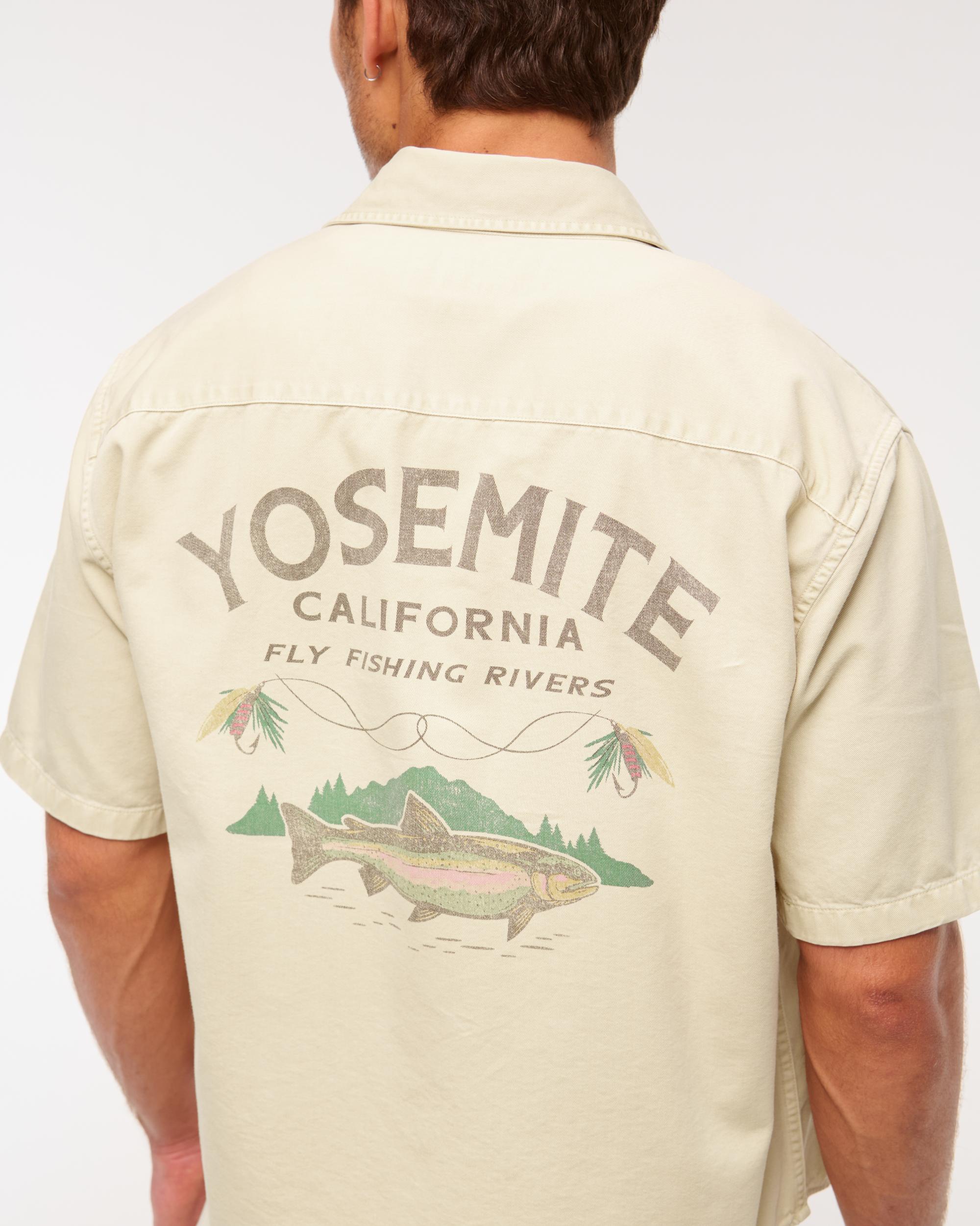 Short-Sleeve Cropped Graphic Workwear Button-Up Shirt Product Image