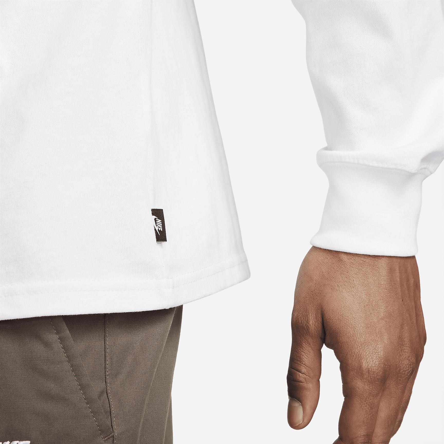 Mens Nike Sportswear Premium Essentials Long-Sleeve T-Shirt | DO7390-100 Product Image