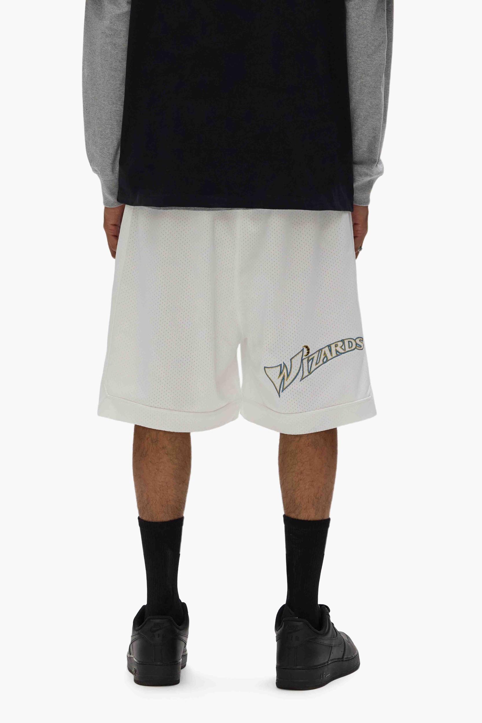 Wizards Mesh Shorts Male Product Image