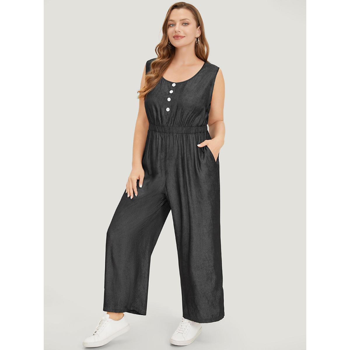 Plus Size Black Solid Pocket Button Detail Zipper Tank Jumpsuit Women Casual Sleeveless Round Neck Dailywear Loose Jumpsuits BloomChic 12/L Product Image