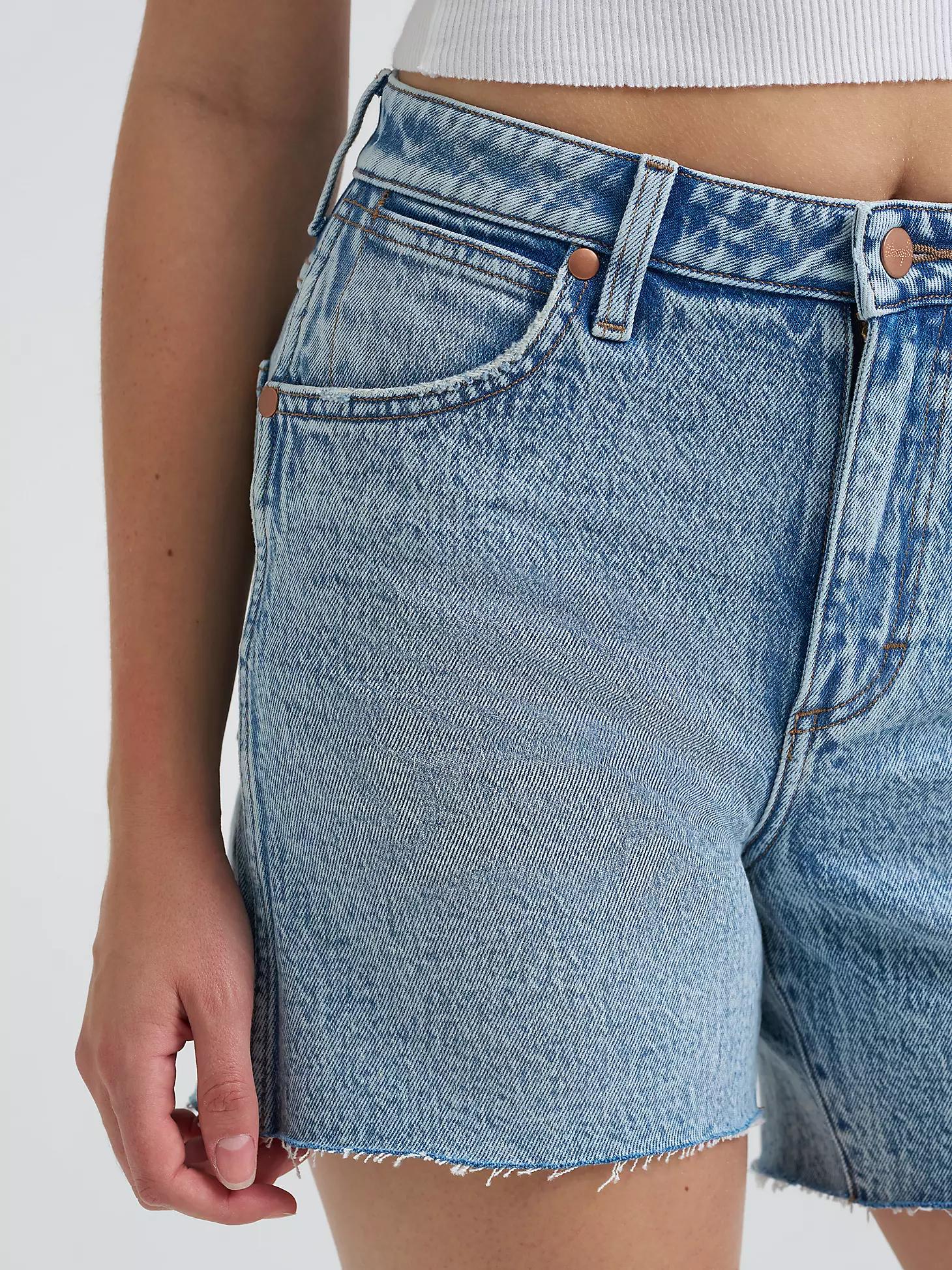 Women's Wrangler® Mid-Length Cowboy Short | Women's SHORTS & SKIRTS | Wrangler® Product Image