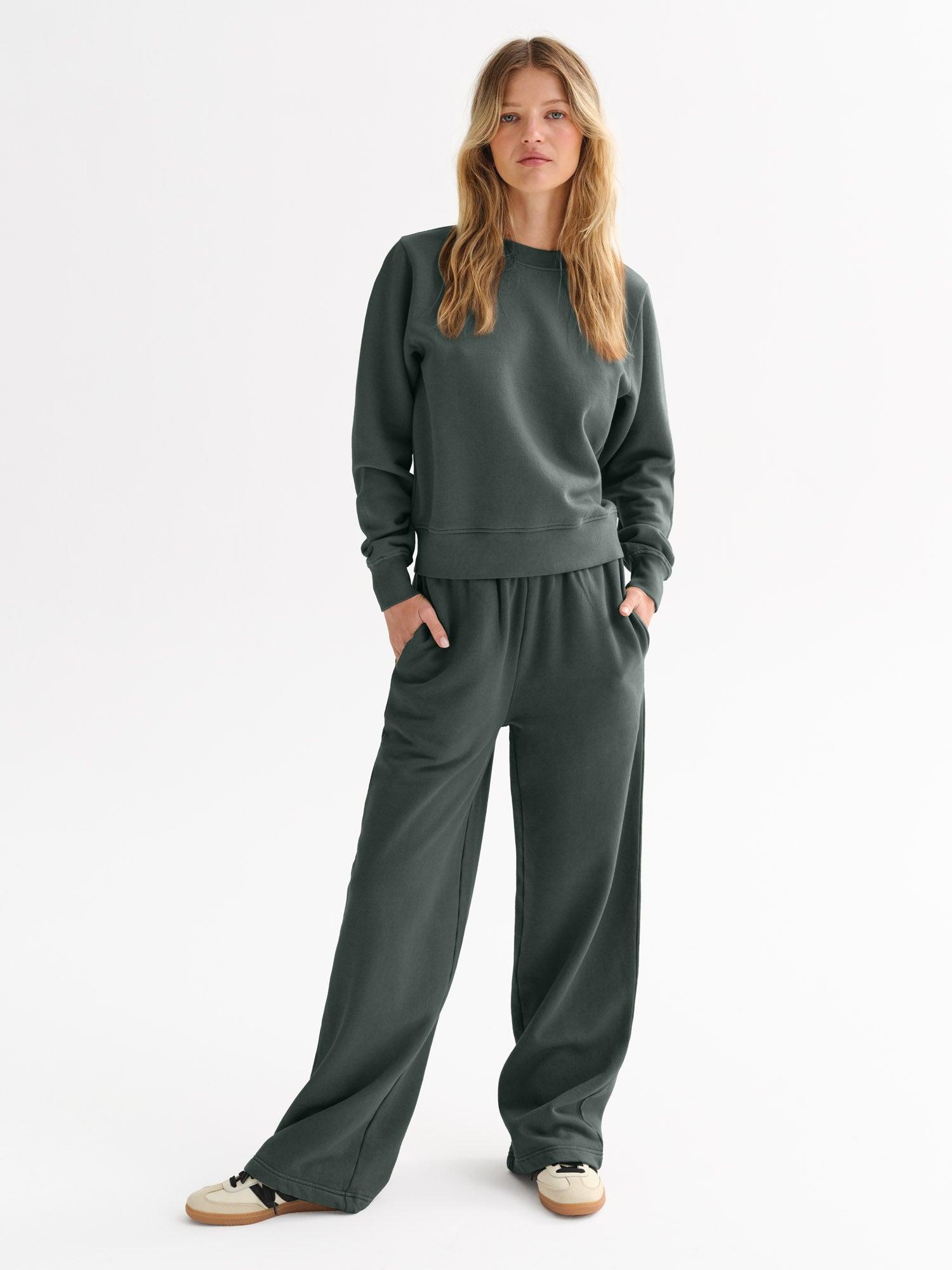 Organic Fleece Straight Leg Sweatpant Female Product Image