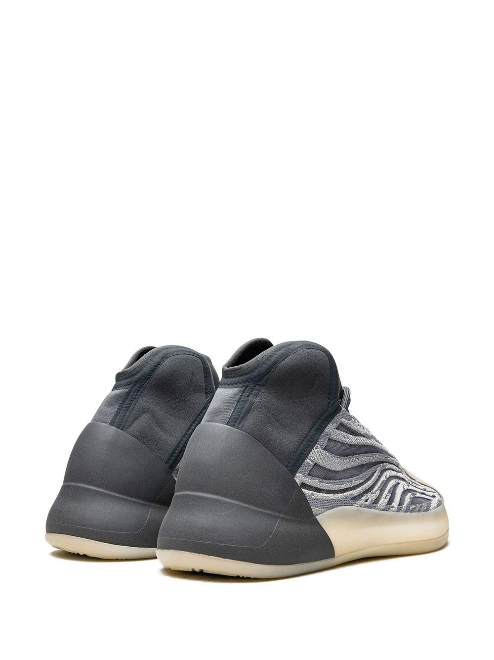 YEEZY Quantum "Mono Carbon" sneakers Product Image