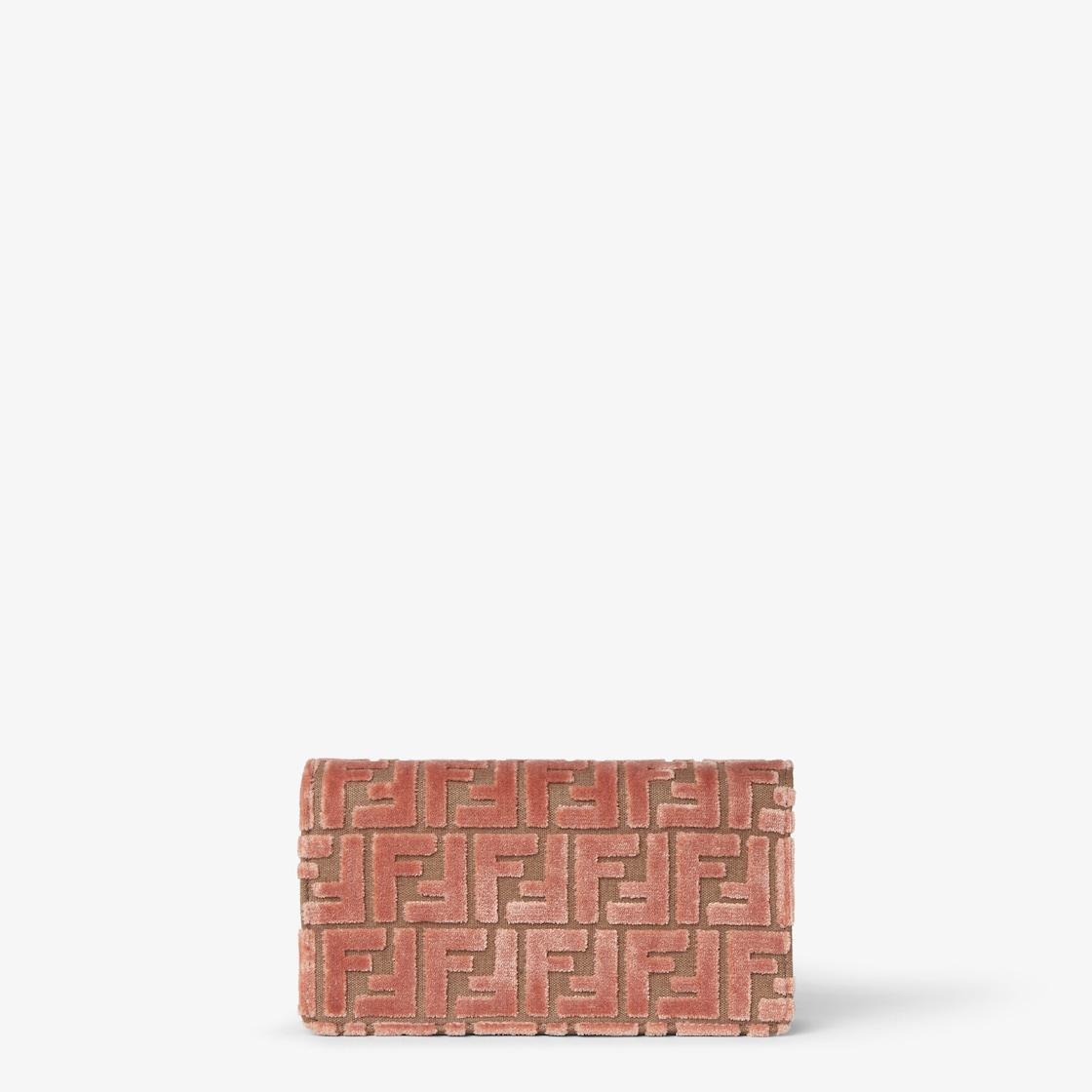 Wallet On Chain BaguettePink FF jacquard velvet wallet Product Image
