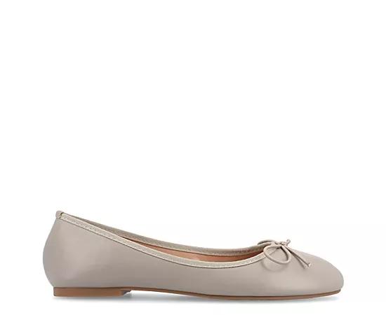 Journee Collection Vika Women's Ballet Flats,  Product Image