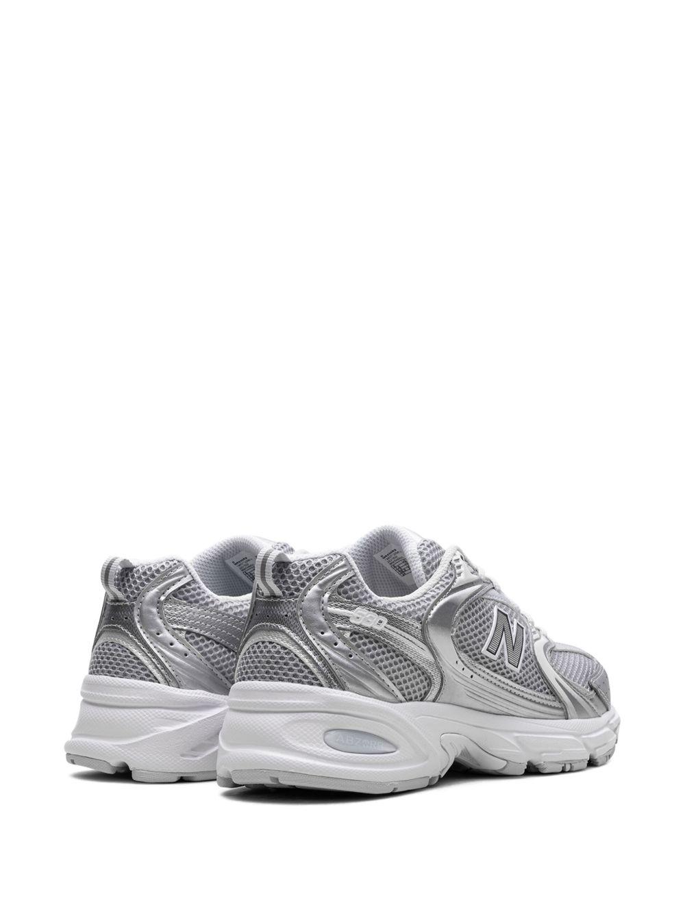 530 "Moonbeam/Silver Metallic" sneakers Product Image