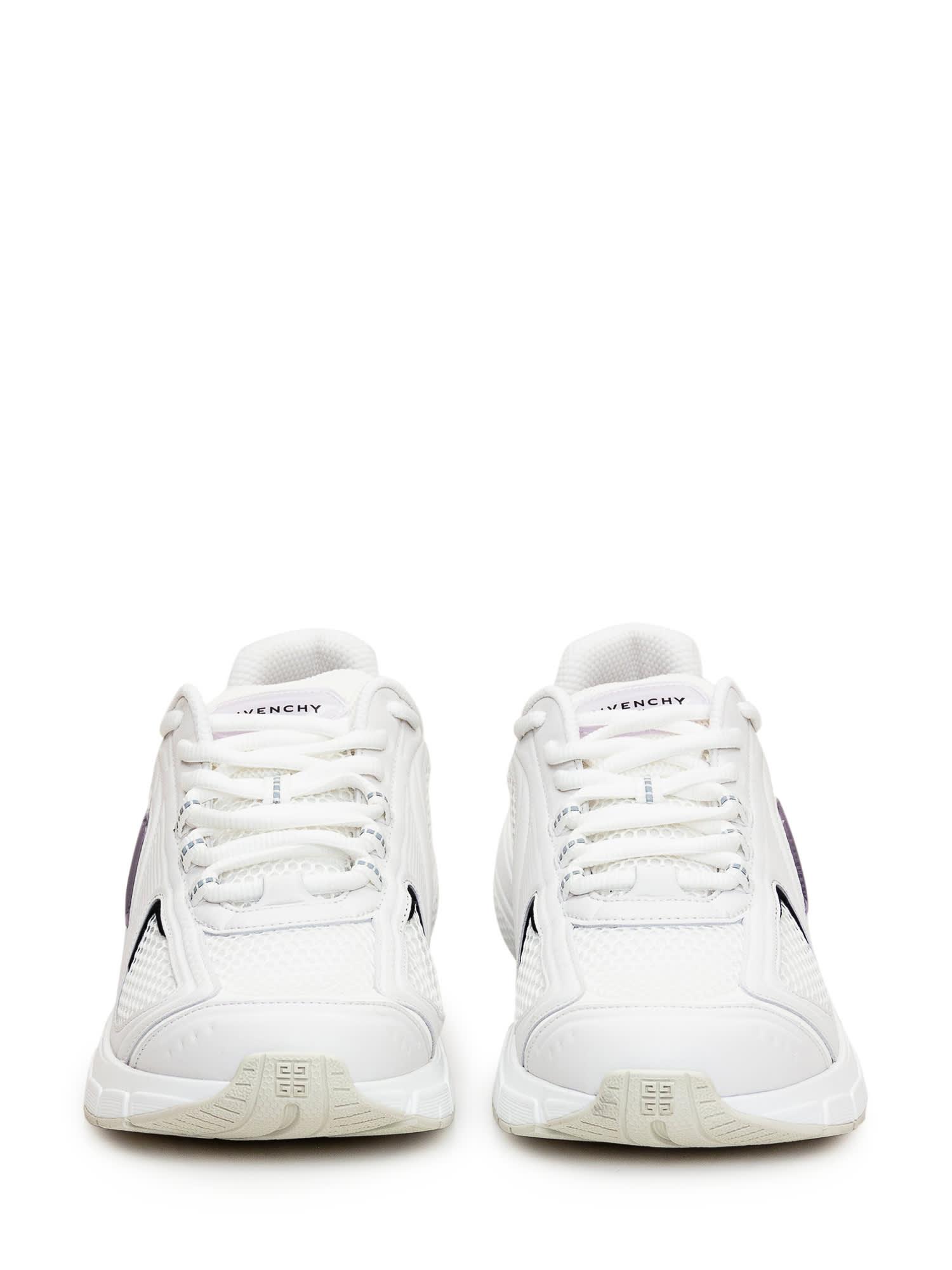 GIVENCHY Sneakers In White Product Image