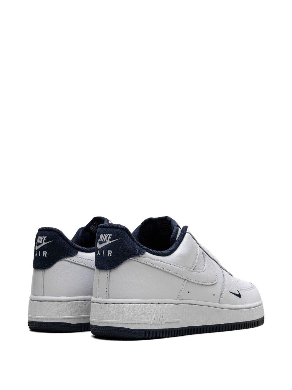 Air Force 1 Low &apos;07 LV8 "Photon Dust Obsidian" sneakers Product Image
