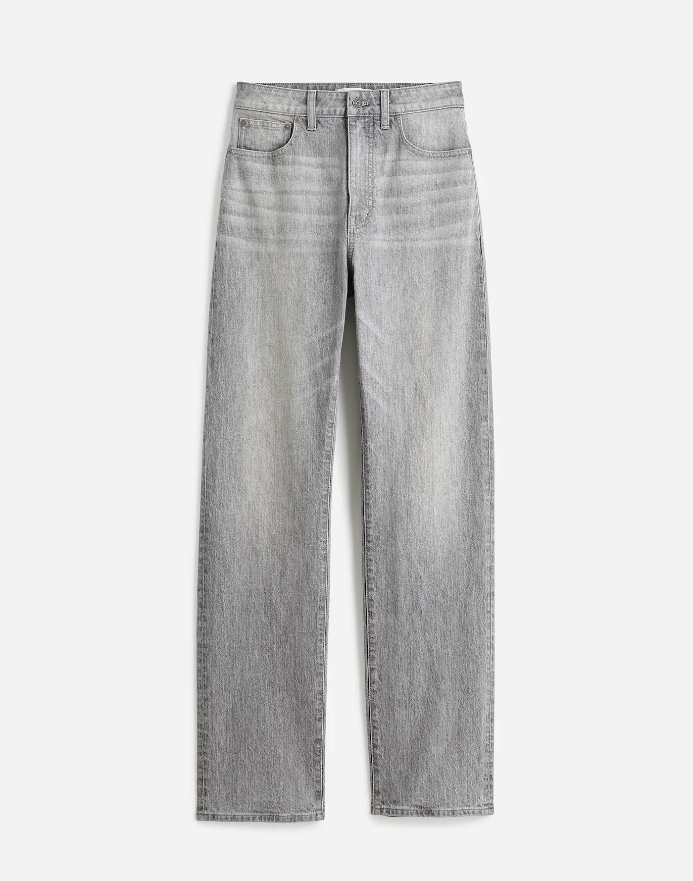 The Curvy '90s Straight Jean Product Image
