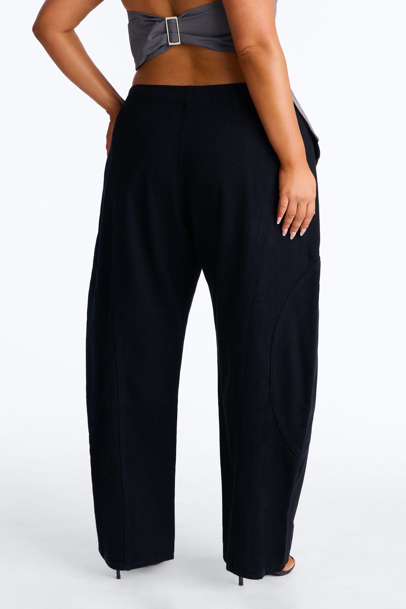 Maliah Low Rise Twill Barrel Leg Pants - Black Female Product Image
