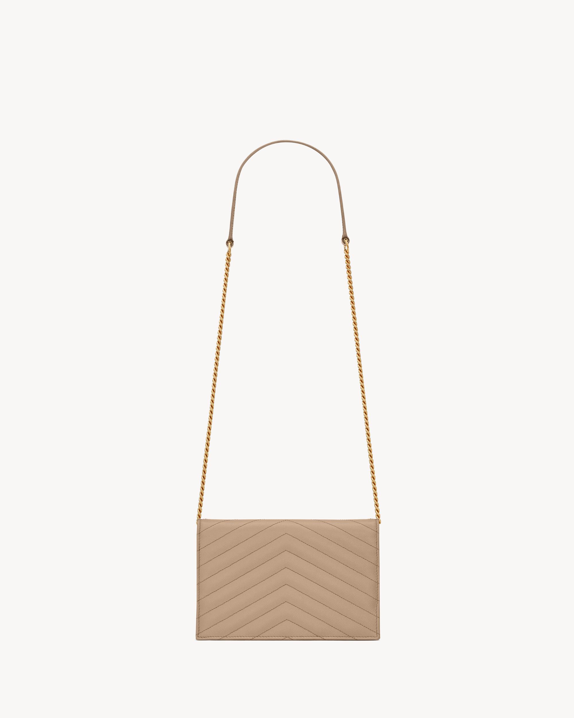 CASSANDRE ENVELOPE CHAIN WALLET IN GRAIN DE POUDRE LEATHER Product Image