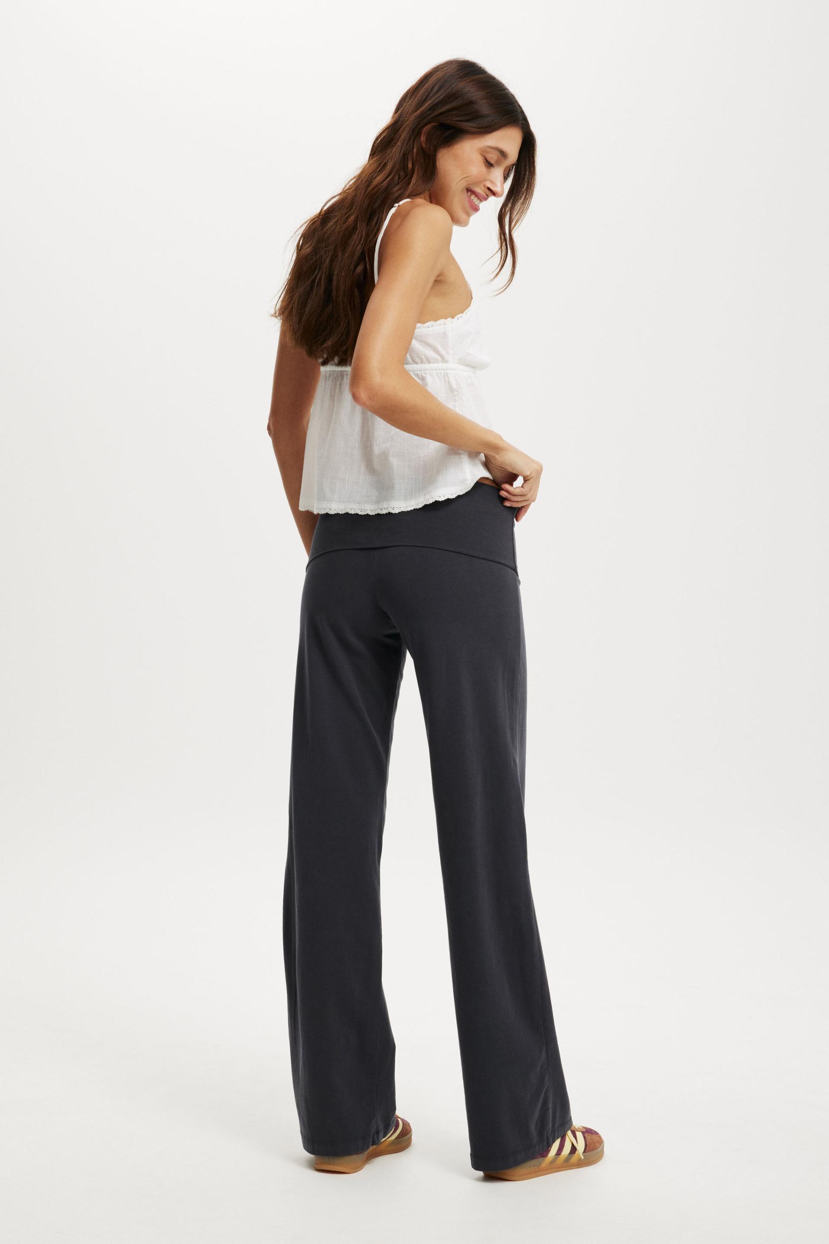 Bella Straight Leg Pant Product Image