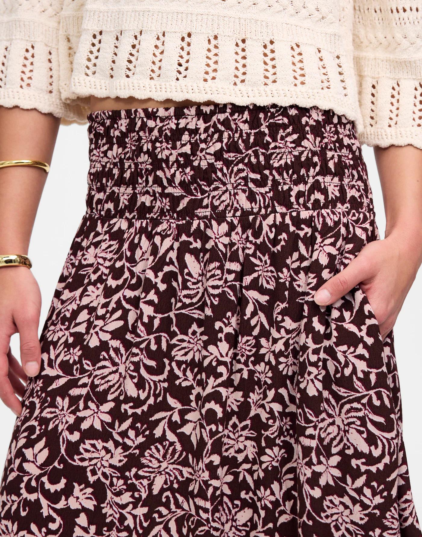 Smocked-Waist Midi Skirt Product Image