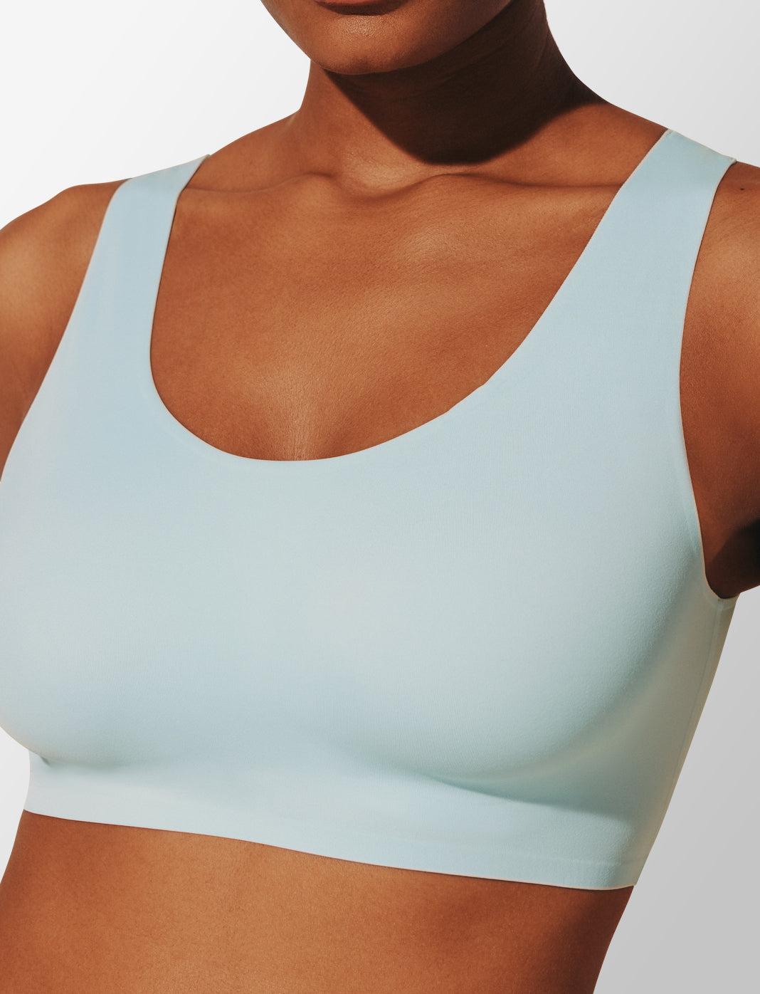 Smoothing Scoop Wireless Bra Product Image