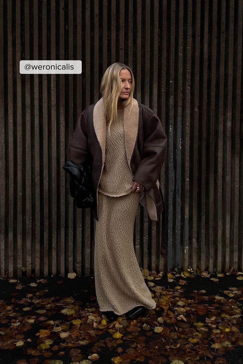 Structured Knitted V-Neck Sweater Product Image