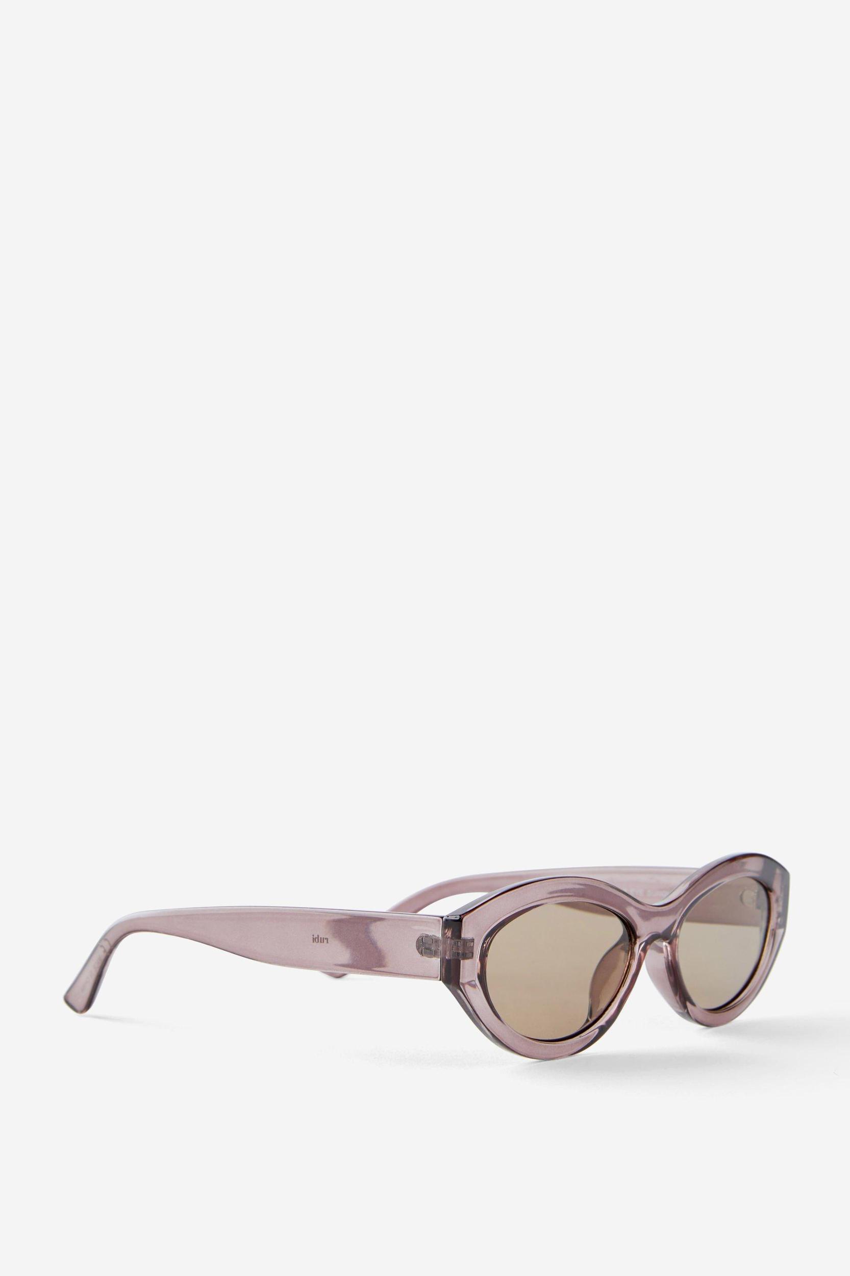 Eliza Subtle Cat Eye Sunglasses Product Image