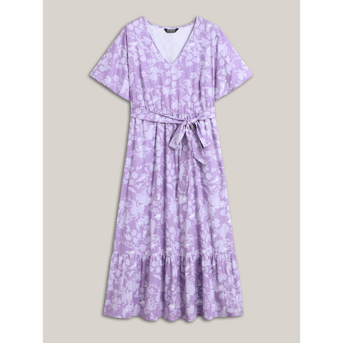 Plus Size Silhouette Floral Pockets Belted Maxi Dress Lavender Women V-neck Short sleeve Curvy BloomChic 26/4X Product Image