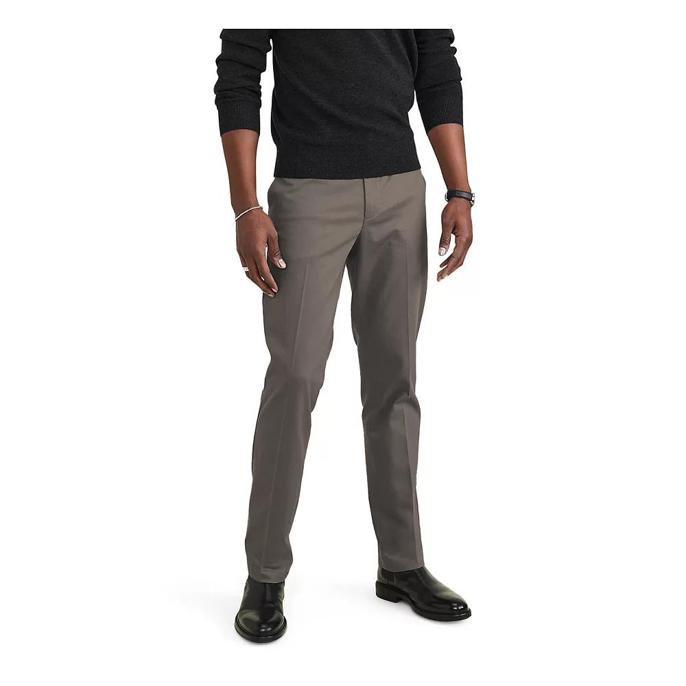Men's Dockers® Signature Iron-Free Stain Defender Slim-Fit Khaki Pants,  Product Image