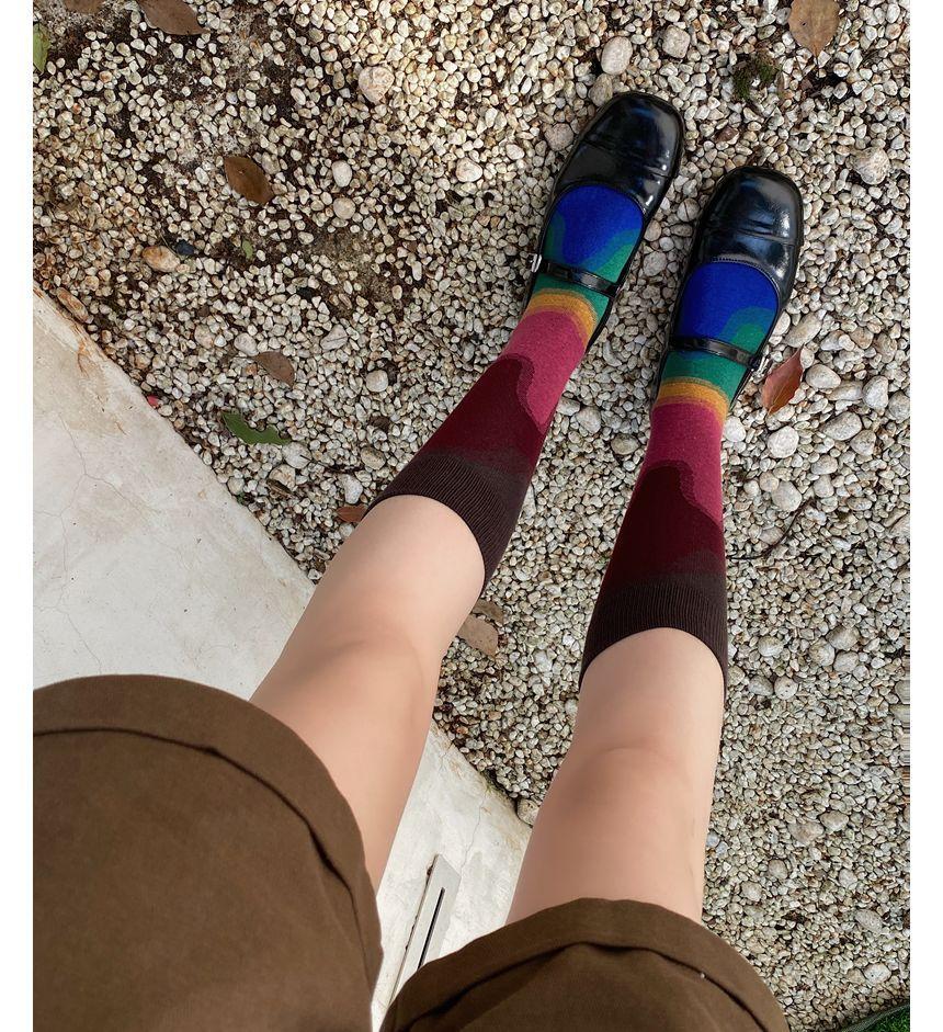 Color Block Mid Calf Socks Product Image