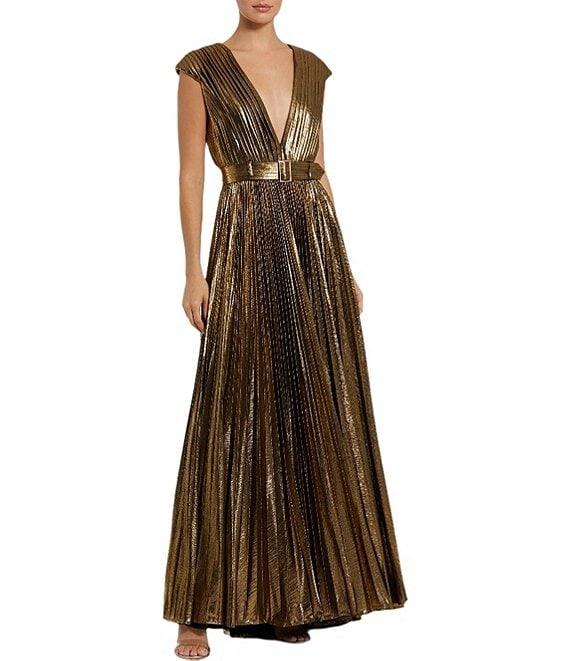 Mac Duggal Pleated Metallic Jersey V-Neck Cap Sleeve Belted Gown Product Image