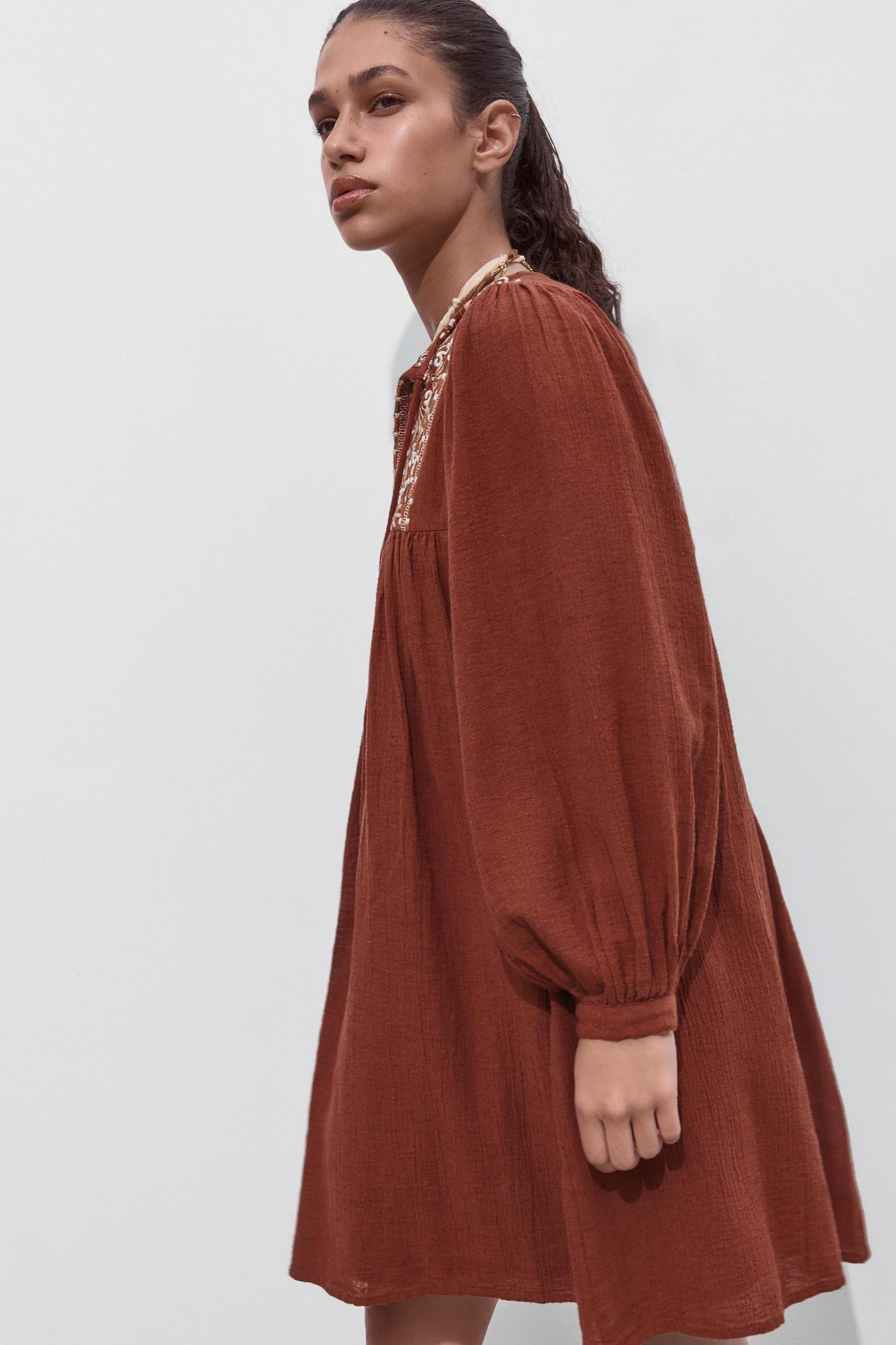 EMBROIDERED SHORT DRESS Product Image