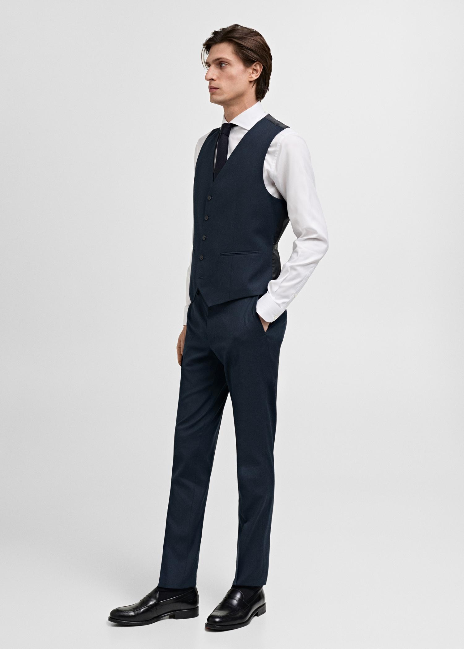 Slim-fit suit waistcoat - Men | MANGO USA Product Image