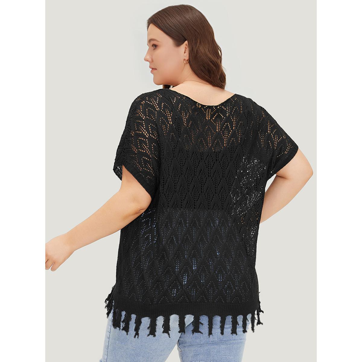 Plus Size Plain Geometric Eyelet Patchwork Tassels Batwing Sleeve Pullover Black Women Casual Loose Short sleeve V-neck Dailywear Pullovers BloomChic 12/L Product Image