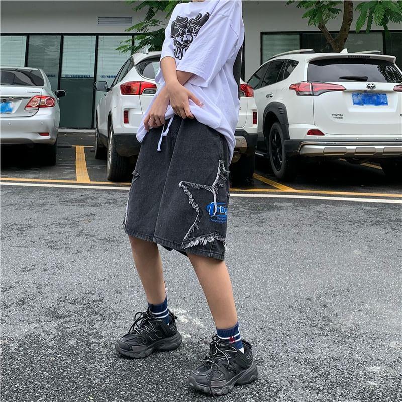 Mid Waist Embroidered  Denim Shorts Product Image