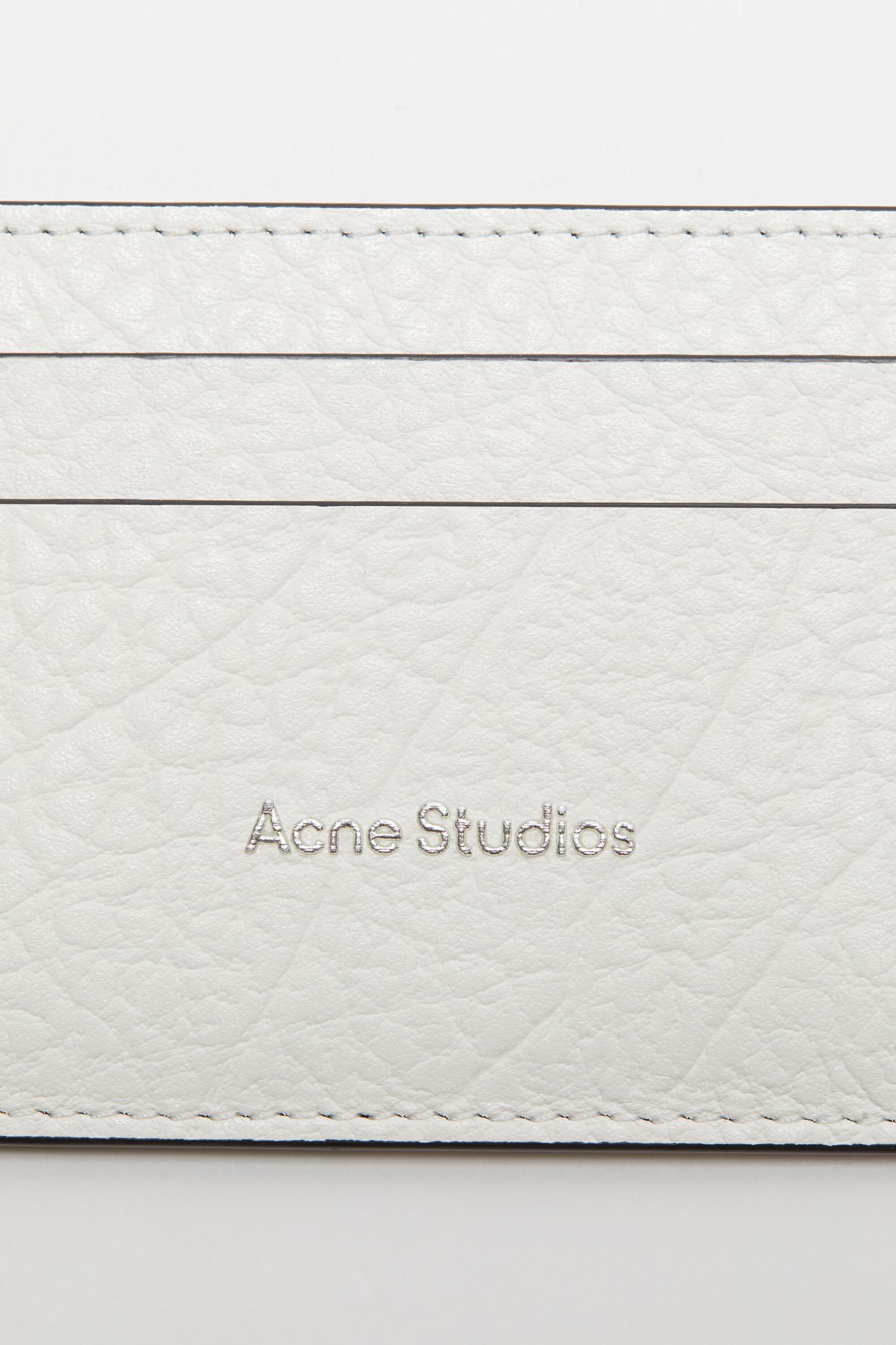 Leather card holder Product Image