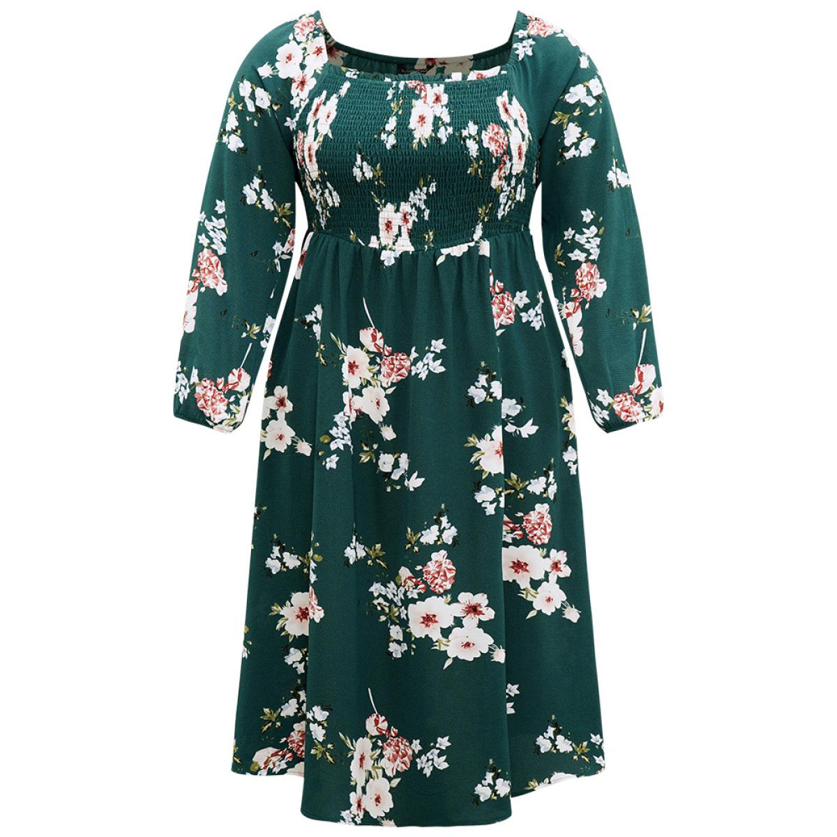 Plus Size Floral Print Split Hem Pocket Shirred Dress DarkGreen Women Elegant Elastic cuffs Square Neck Long Sleeve Curvy Midi Dress BloomChic 26/4X Product Image