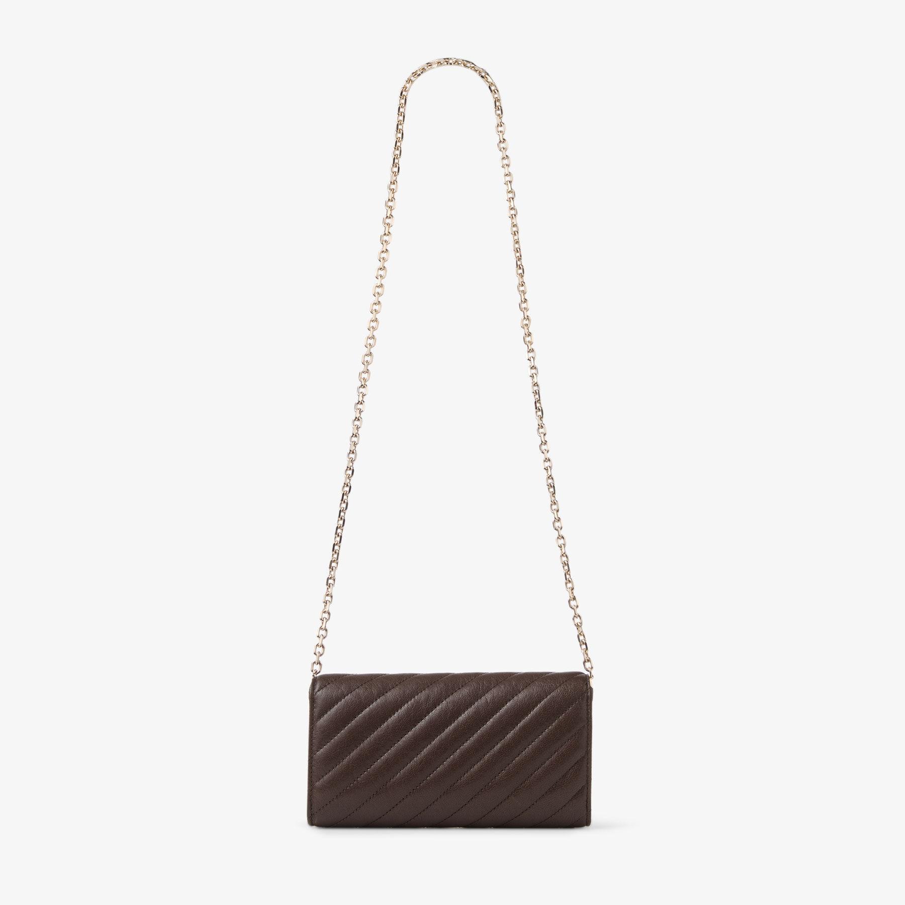 Curve Wallet With Chain Product Image