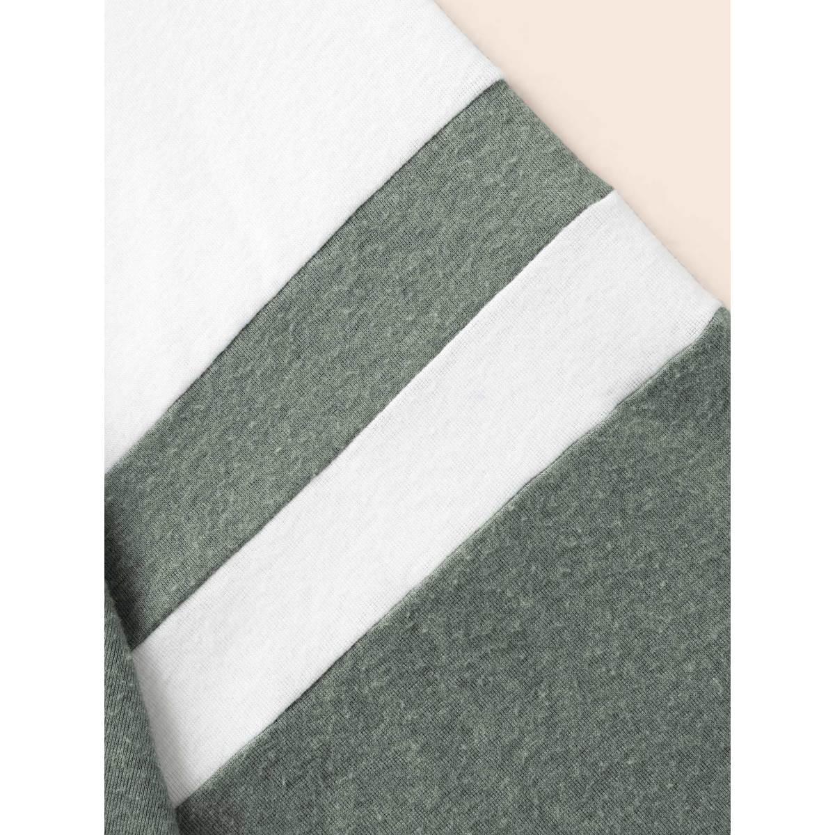 Plus Size Colorblock Contrast Stitch Raglan Sleeve T-shirt ArmyGreen Women Casual Elastic cuffs Striped Round Neck Dailywear T-shirts BloomChic 18-20/2X Product Image